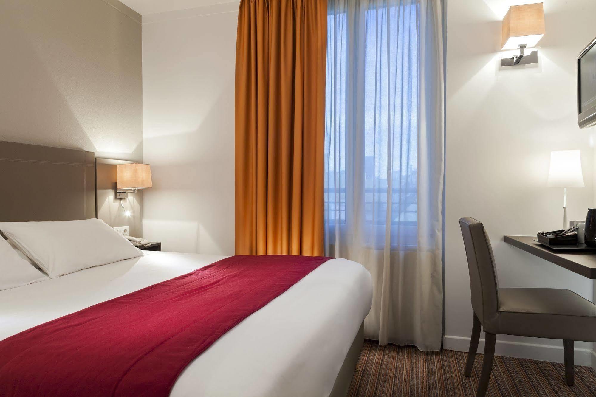 Timhotel Tour Eiffel Paryż Zewnętrze zdjęcie